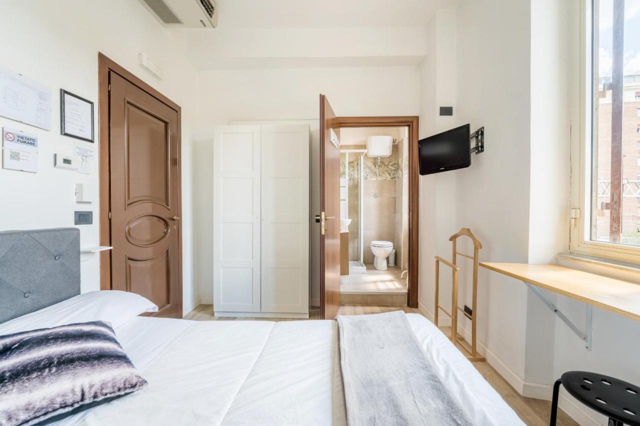Rooms Piramide Roma Dış mekan fotoğraf